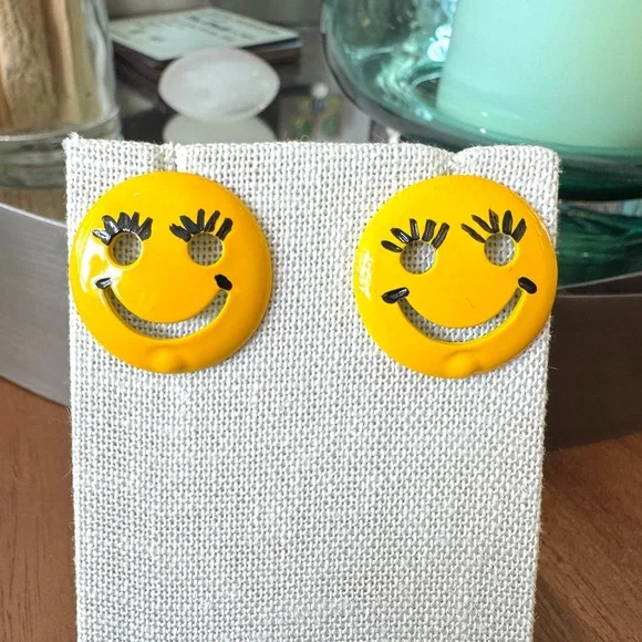 Vintage Yellow Smiley Face Earrings - Picture 2 of 6